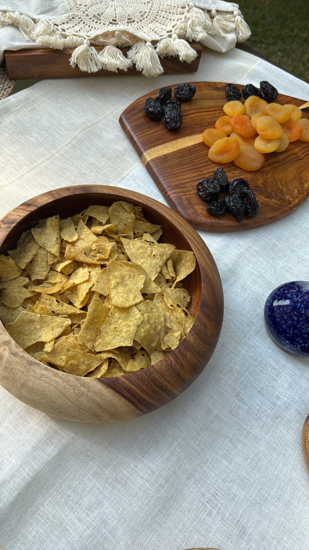 Curved Bowl